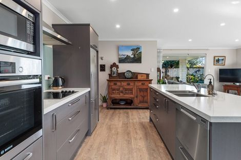 Photo of property in 2 Calla Way, Matua, Tauranga, 3110