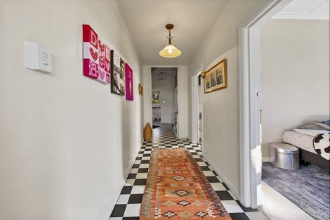 Photo of property in 1 Swan Street, Taihape, 4720