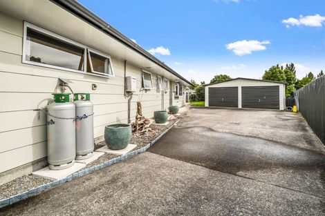 Photo of property in 14 Ferndale Place, Feilding, 4702