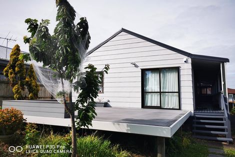 Photo of property in 3/35 Highland Park Drive, Highland Park, Auckland, 2010