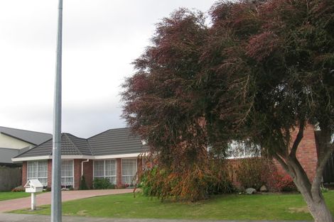 Photo of property in 18 Caroline Crescent, Highbury, Palmerston North, 4412