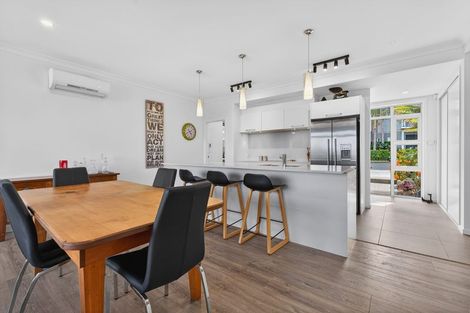 Photo of property in 60 Landmark Terrace, Orewa, 0931
