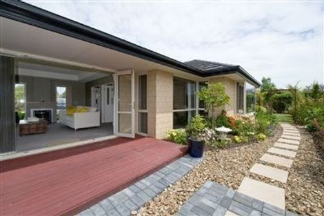 Photo of property in 3 Cassinia Gardens, Aidanfield, Christchurch, 8025