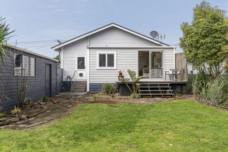 Photo of property in 9 Princes Street, Fitzroy, New Plymouth, 4312