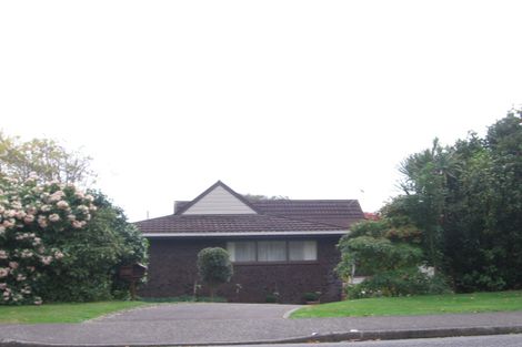 Photo of property in 102 Winara Avenue, Waikanae, 5036