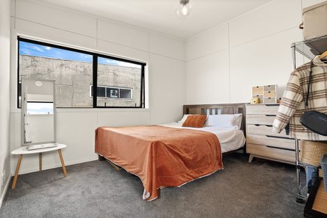 Photo of property in 108 Oxford Street, South Dunedin, Dunedin, 9012