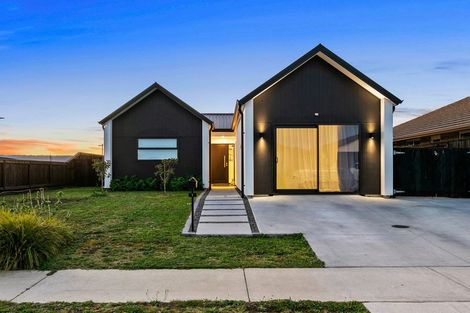 Photo of property in 1 Coolgardie Close, Papamoa, 3118