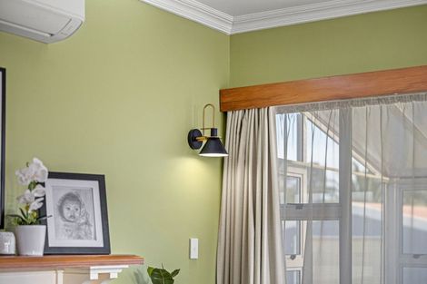 Photo of property in 8 Harper Street, Gonville, Whanganui, 4501