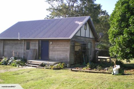 Photo of property in 67 Old Railway Road, Kumeu, 0892