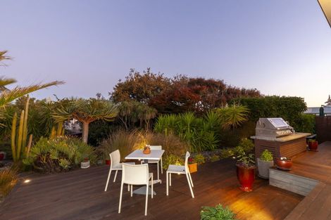 Photo of property in 12-14 Douglas Street, Paraparaumu Beach, Paraparaumu, 5032