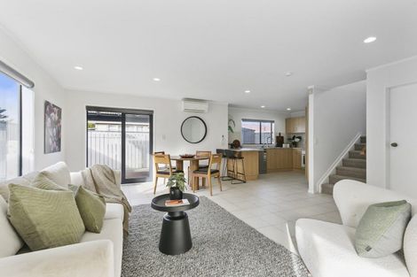 Photo of property in 12 Kauri Street, Miramar, Wellington, 6022