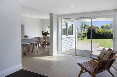 Photo of property in 3 Strowan Road, Strowan, Christchurch, 8052