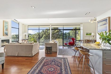 Photo of property in 74 Falkirk Avenue, Seatoun, Wellington, 6022