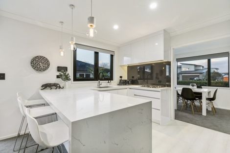 Photo of property in 92 Intrepid Crescent, Beachlands, Auckland, 2018