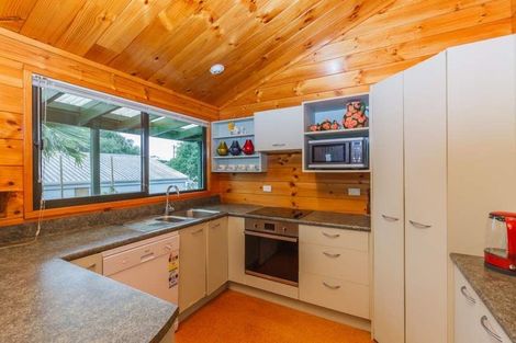 Photo of property in 79 Fernhill Way, Oteha, Auckland, 0632