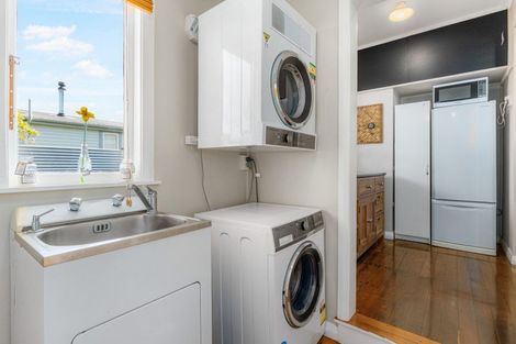 Photo of property in 68 Norbiton Road, Foxton, 4814