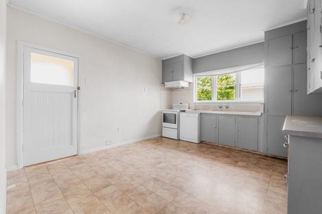 Photo of property in 65 Clarkin Road, Fairfield, Hamilton, 3214