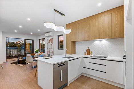 Photo of property in 216 Henwood Road, Westgate, 0814