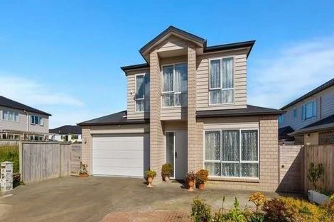 Photo of property in 13 Cahir Place, Flat Bush, Auckland, 2019