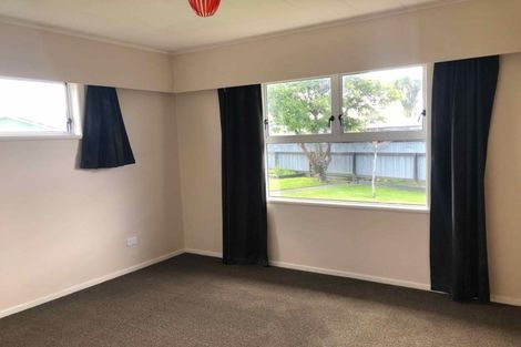 Photo of property in 15 Rochester Street, Tamatea, Napier, 4112
