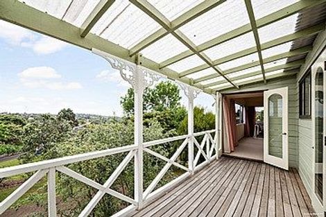 Photo of property in 68 Redwing Street, Browns Bay, Auckland, 0630