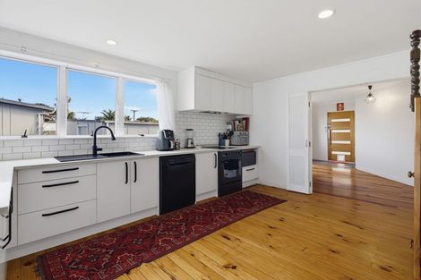 Photo of property in 7 Cliff Lane, Glenbrook, Waiuku, 2681