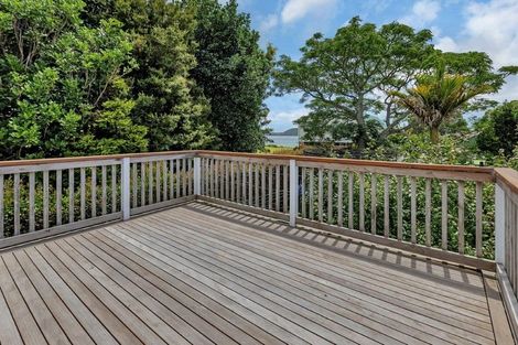 Photo of property in 94 One Tree Point Road, One Tree Point, 0118