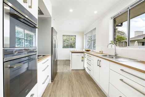 Photo of property in 49 Rhonda Avenue, Deanwell, Hamilton, 3206