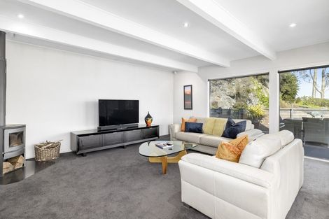 Photo of property in 33 Doon Street, Vauxhall, Dunedin, 9013