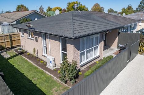 Photo of property in 1/24 Richill Street, Belfast, Christchurch, 8051