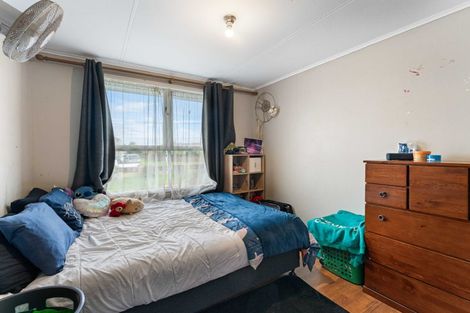 Photo of property in 39 Blake Road, Mangere East, Auckland, 2024