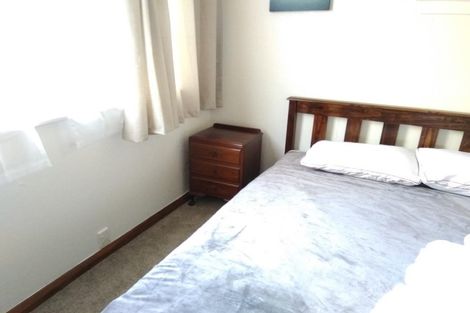 Photo of property in 492 Blockhouse Bay Road, Blockhouse Bay, Auckland, 0600