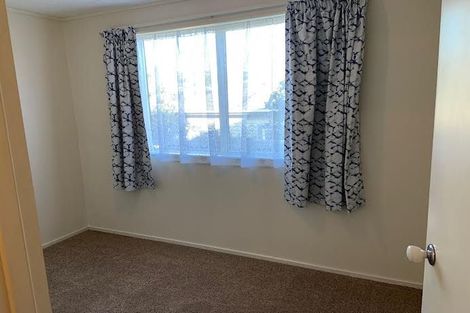 Photo of property in 16a Hampton Hill Road, Tawa, Wellington, 5028