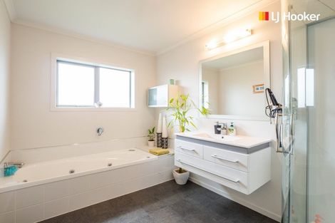 Photo of property in 22 William James Close, Mosgiel, 9024