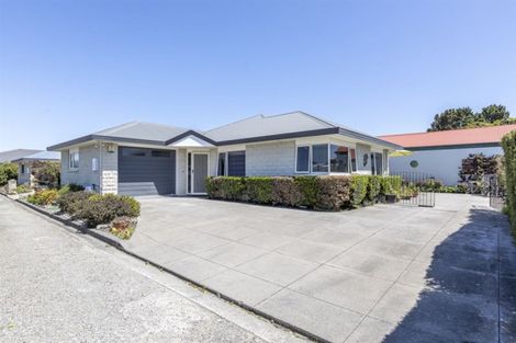 Photo of property in 10 Warwick Street, Feilding, 4702