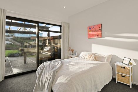 Photo of property in 10 Okahau Terrace, Warrington, 9471