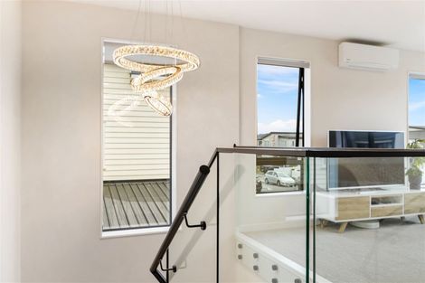 Photo of property in 19 Hangar Lane, Whenuapai, Auckland, 0618