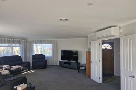 Photo of property in 31 Dillon Drive, Bell Block, New Plymouth, 4312