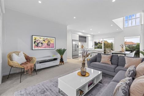 Photo of property in 11 Frances Bryers Road, Hobsonville, Auckland, 0616