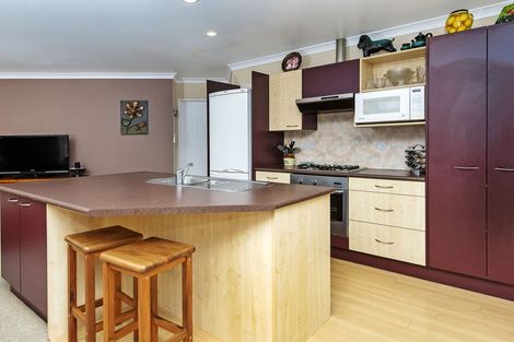 Photo of property in 61a The Glade South, Pukekohe, 2120