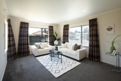 Photo of property in 15 Corsair Place, Melville, Hamilton, 3206