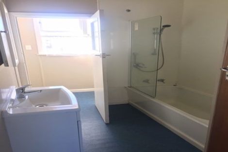 Photo of property in 28 Guppy Road, Greenmeadows, Napier, 4112