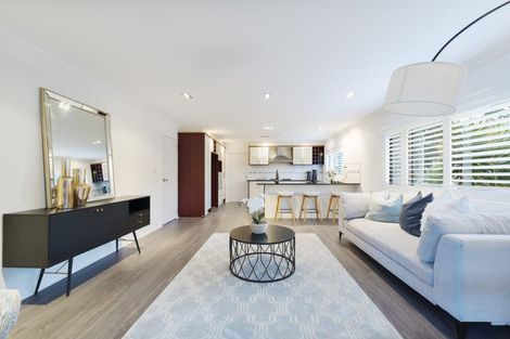 Photo of property in 54 Sapperton Drive, Henderson, Auckland, 0612