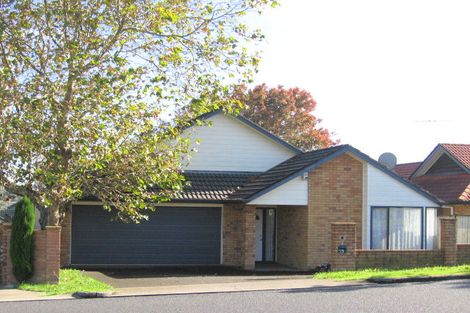 Photo of property in 1/55 Whitford Road, Botany Downs, Auckland, 2014
