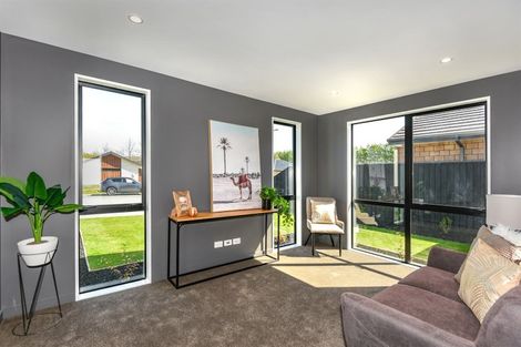 Photo of property in 11 Collier Drive, Halswell, Christchurch, 8025