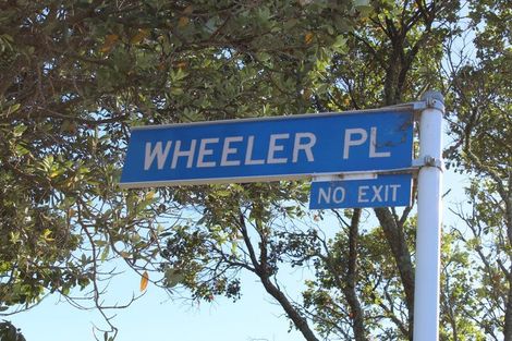 Photo of property in 1 Wheeler Place, Upper Vogeltown, New Plymouth, 4310