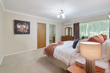 Photo of property in 1 Jensen Court, Hokowhitu, Palmerston North, 4410