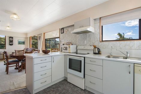 Photo of property in 46 Roretana Drive, Athenree, Katikati, 3177