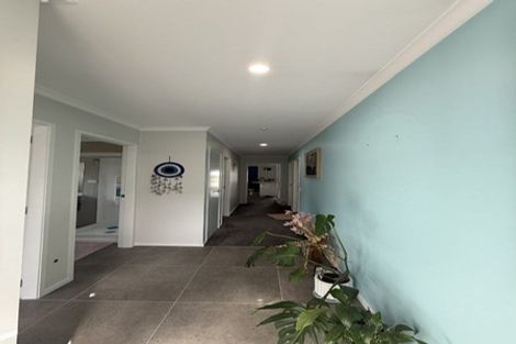 Photo of property in 21 Te Ara O Toroa, Wainuiomata, Lower Hutt, 5014