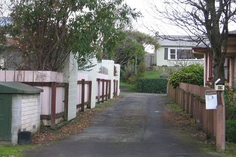 Photo of property in 21 Churchill Avenue, Hokowhitu, Palmerston North, 4410